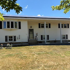 Exterior-House-cleaning-in-North-Haven-Connecticut 5