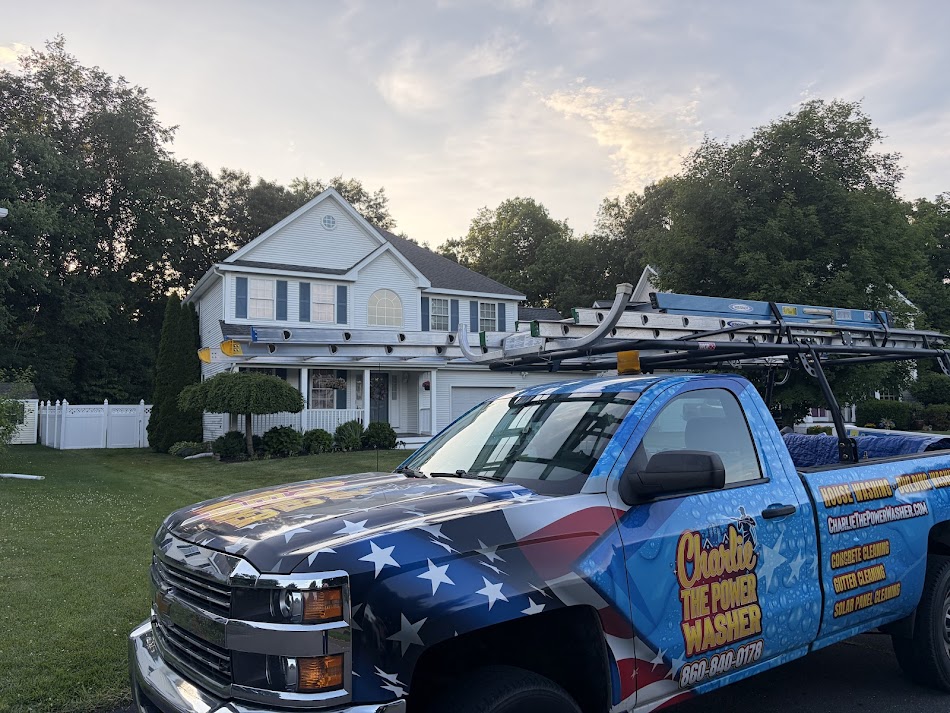 Large house wash in Farmington, Connecticut.