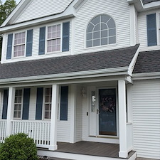 Large-house-wash-in-Farmington-Connecticut 0