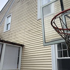 Pressure-Washing-a-cape-in-WeathersfieldCT 5