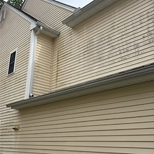 Soft-Washing-a-beautiful-home-in-Wallingford-Connecticut 3