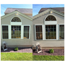 Soft-washing-and-pressure-washing-this-beautiful-home-in-Cheshire-CT 1